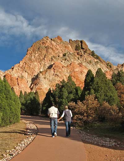 Summer hiking at Garden of the Gods