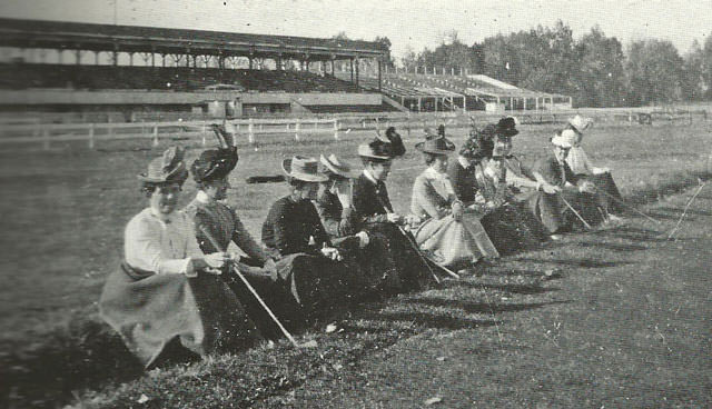 Women at Overland Golf Course in 1897