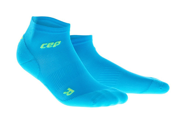 CEP's Women's Dynamic + running socks.