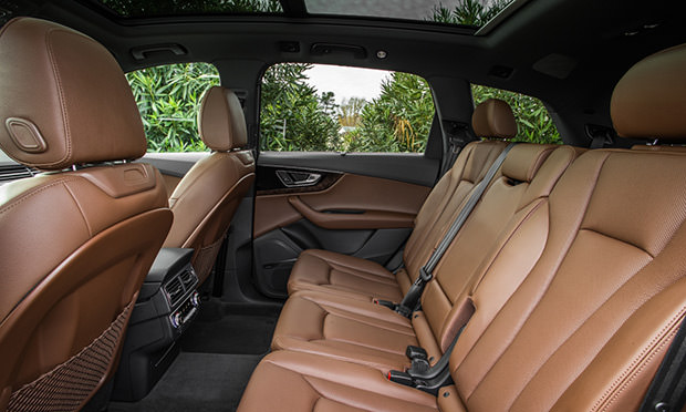 2018 Audi Q7, back interior