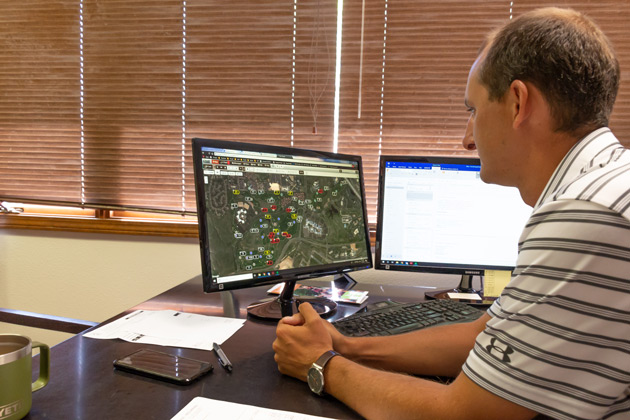 From his office, CG&T's Drew Hunter can track the status of ever Visage GPS-equipped vehicle.