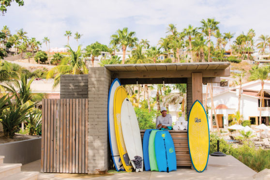 Querencia_Beach_Club_Lifestyle_Surfboards