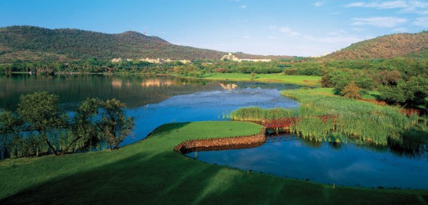 Sun_City-Gary_Player_Country_Club_17th_Hole