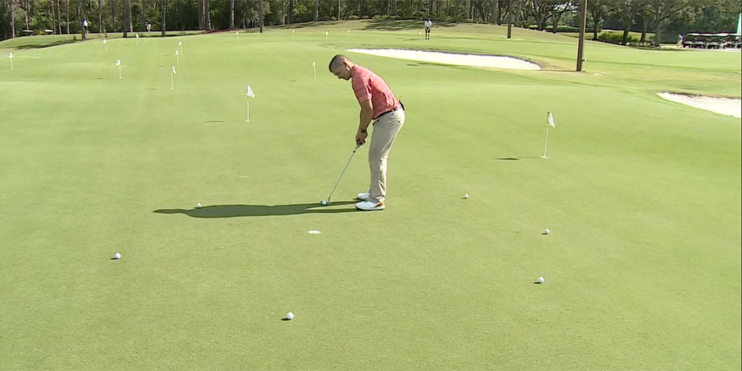 Around the world putting drill from GOLFTEC