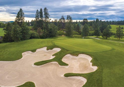Circling Raven Golf Club in the Coeur d''Alene region of Idaho.