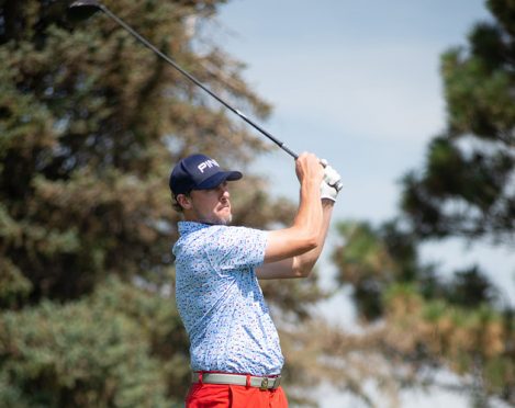 Nick Nosewicz of Aurora tees off at the U.S. Mid-Amateur