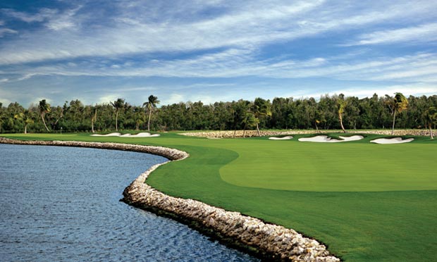 The well-guarded par-4 third at the Ritz-Carlton course is a dogleg with teeth.