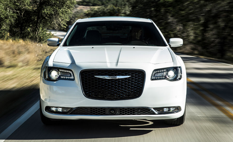 The front of the 2019 Chrysler 300S