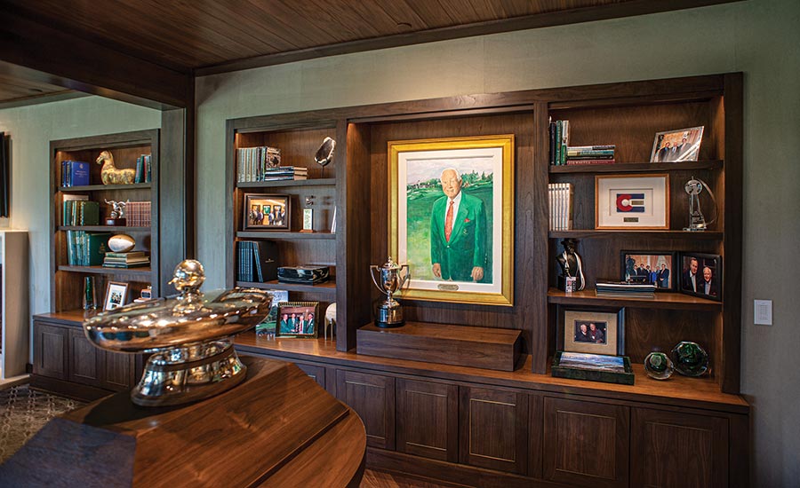 Castle Pines: Inside Clubhouse