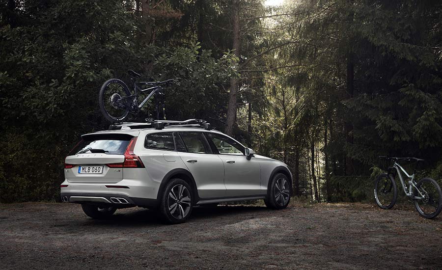 Volvo V60 T5 in the Woods